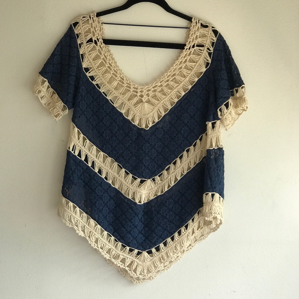 Umgee Navy Blue & Ivory Crocheted & Lace Top